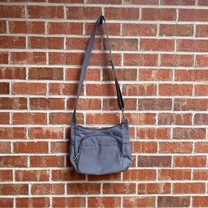 Travel on Anti-Theft Crossbody Bucket Bag